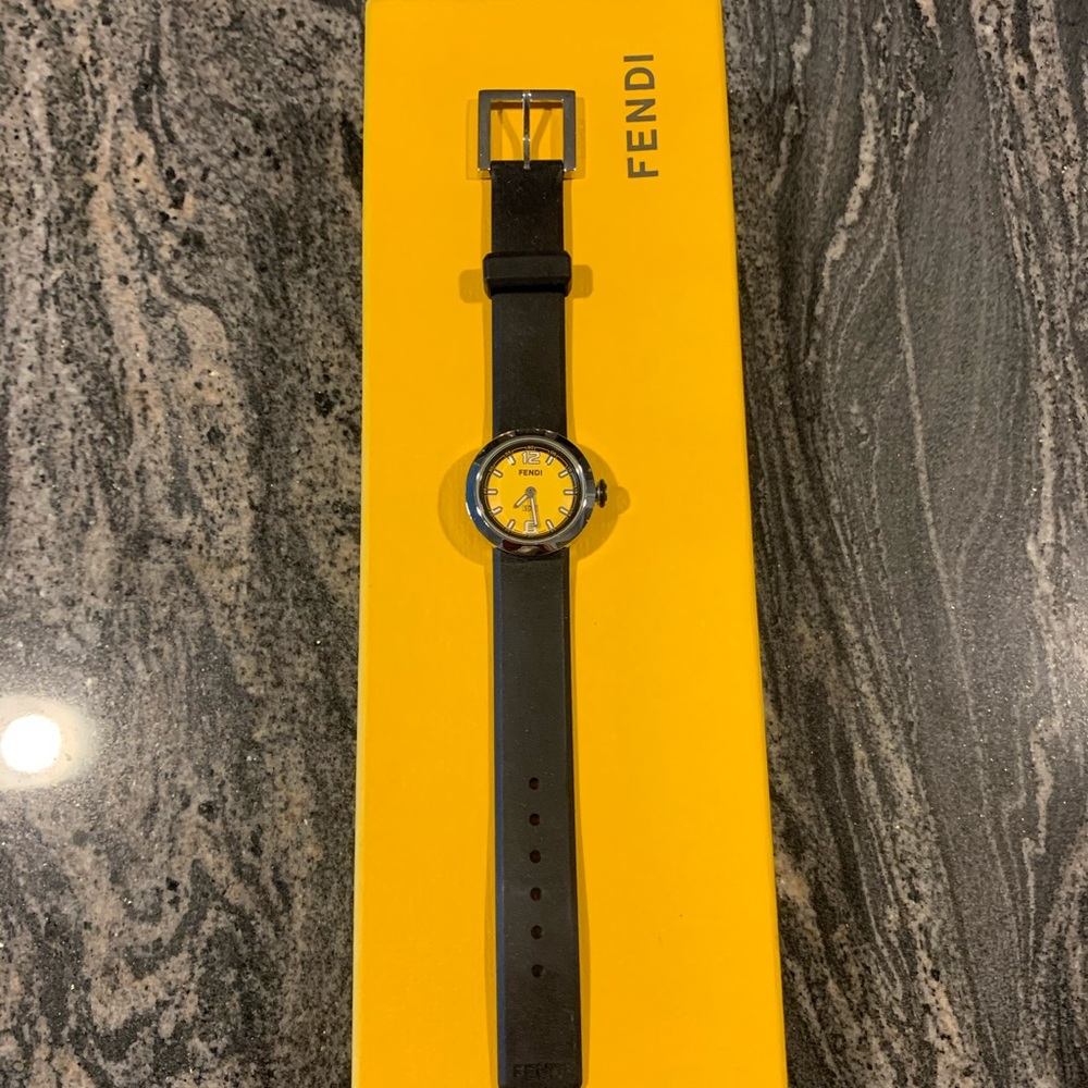Fendi Orologi 8010G Women’s Watch